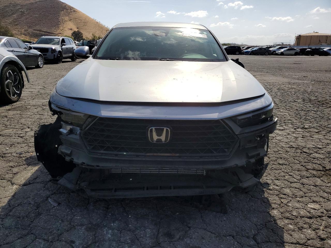 2024 Honda Accord Lx - Фото 5