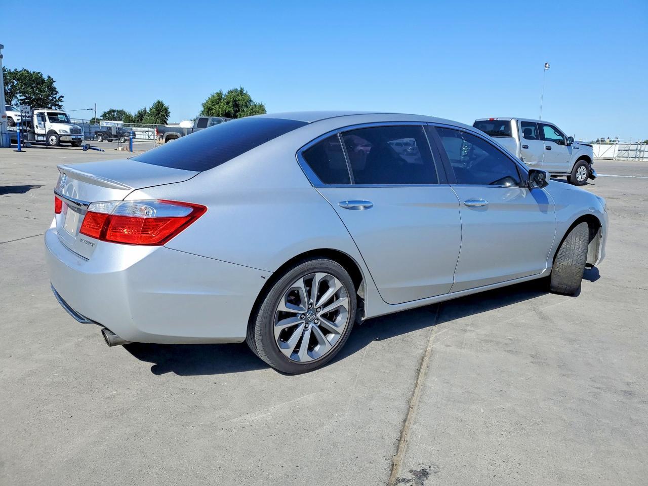 2015 Honda Accord Sport - Фото 3