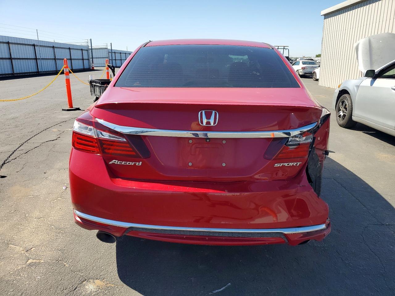 2017 Honda Accord Sport - Image 6