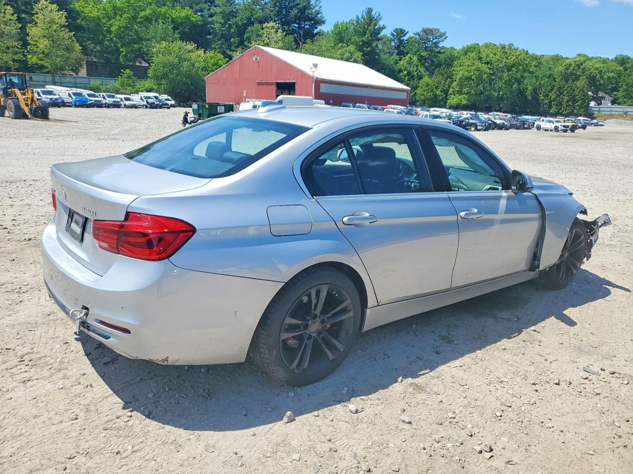 2018 BMW 330 Xi - Фото 3