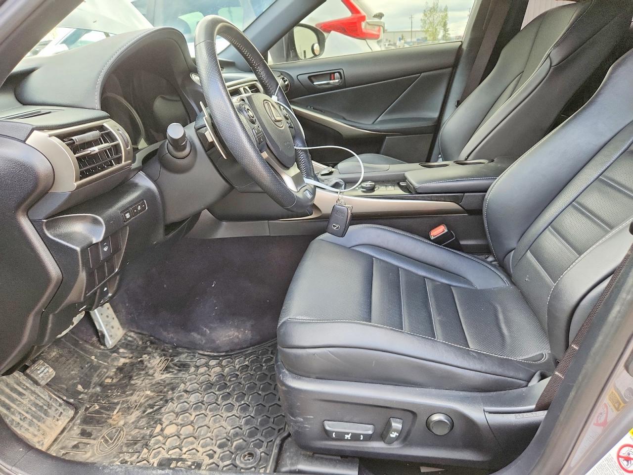 2014 Lexus Is 350 - Image 7
