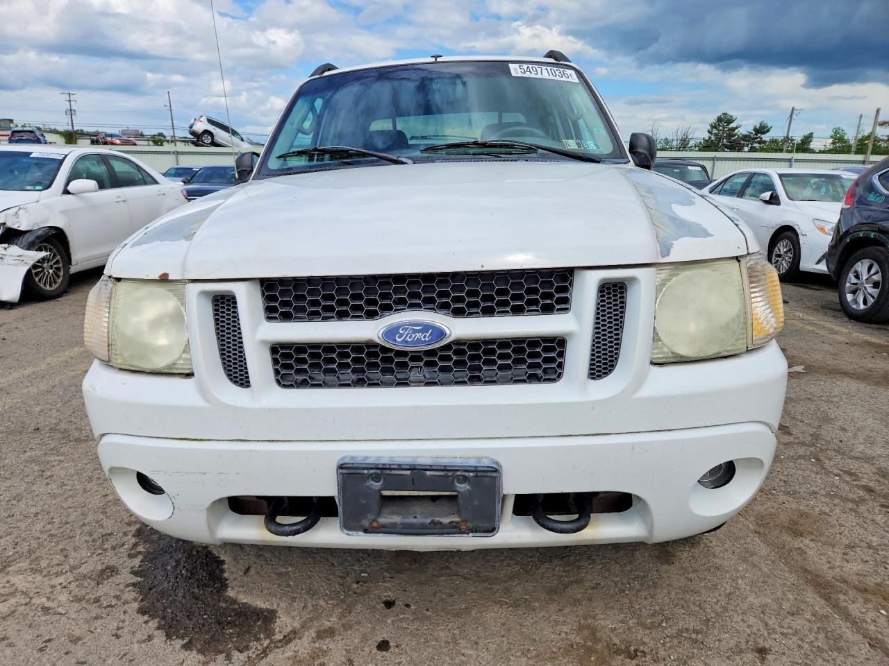 2004 Ford Explorer Sport Trac - Image 5