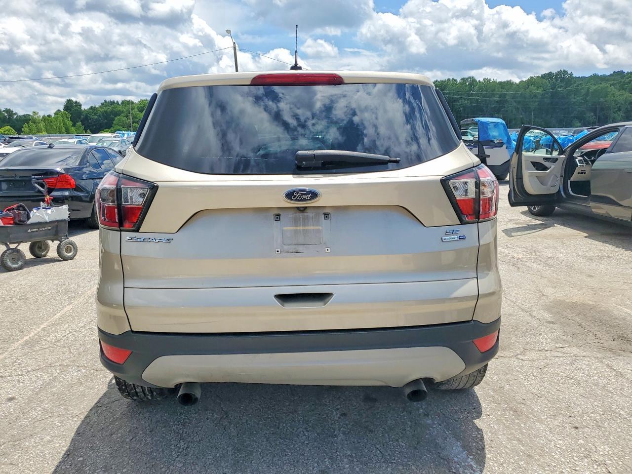 2017 Ford Escape Se - Image 6