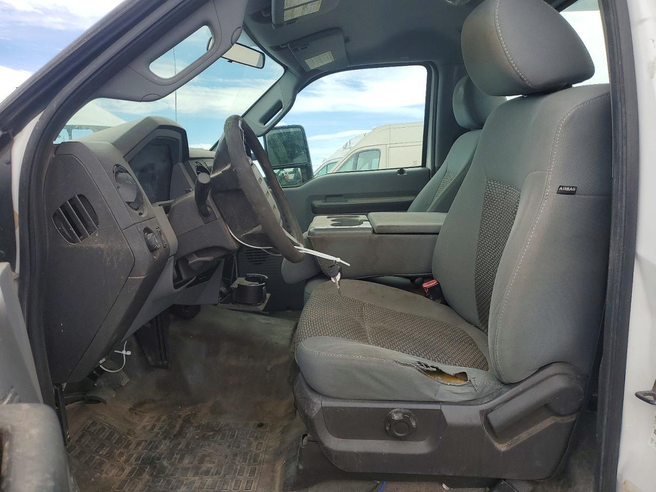 2012 Ford F250 Super Duty - Image 7