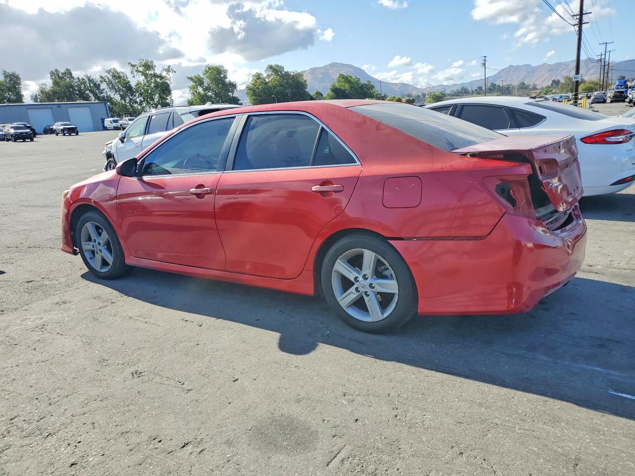 2012 Toyota Camry Se - Image 2