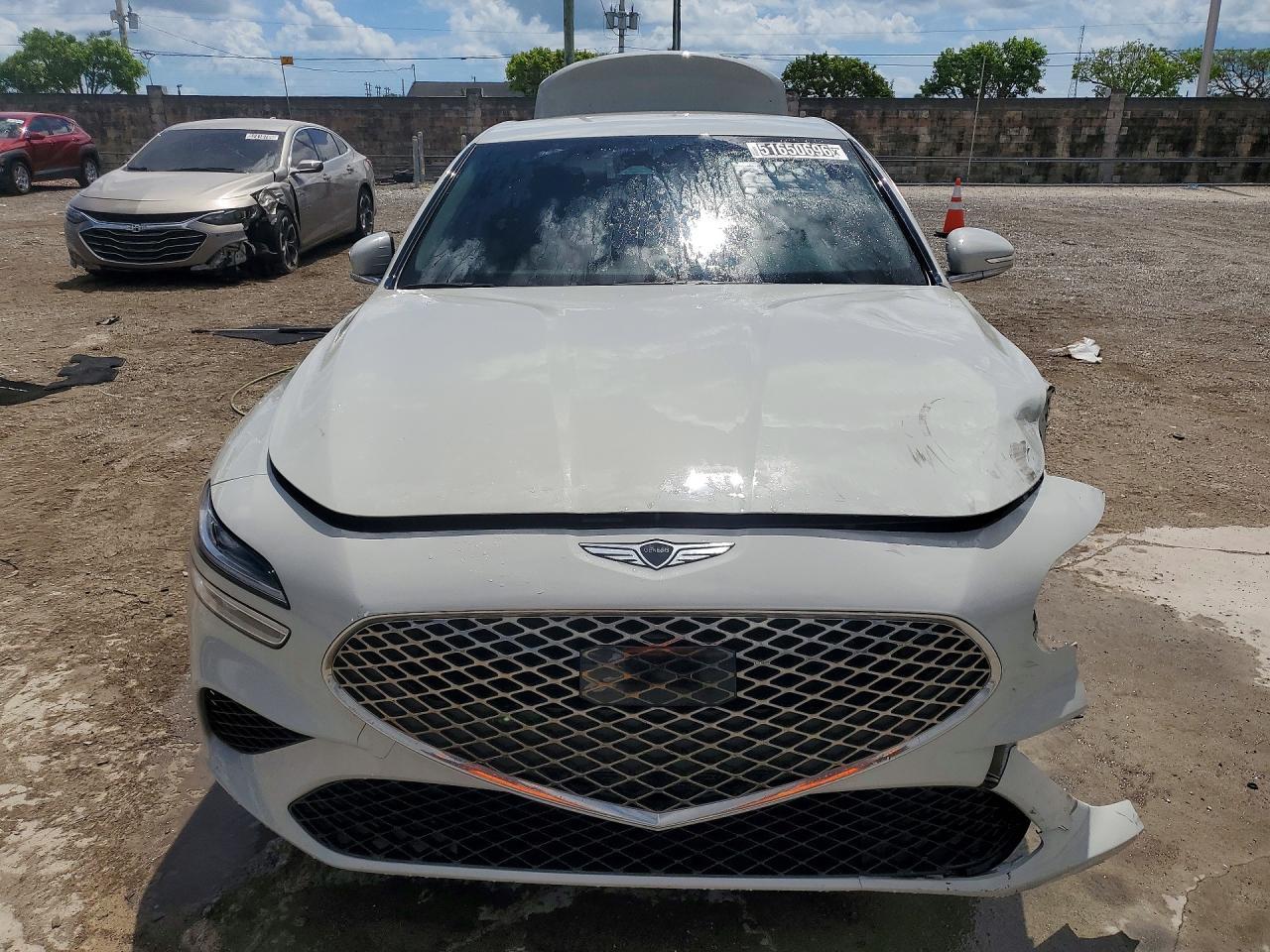 2025 Genesis G70 2.5T Standard - Фото 5