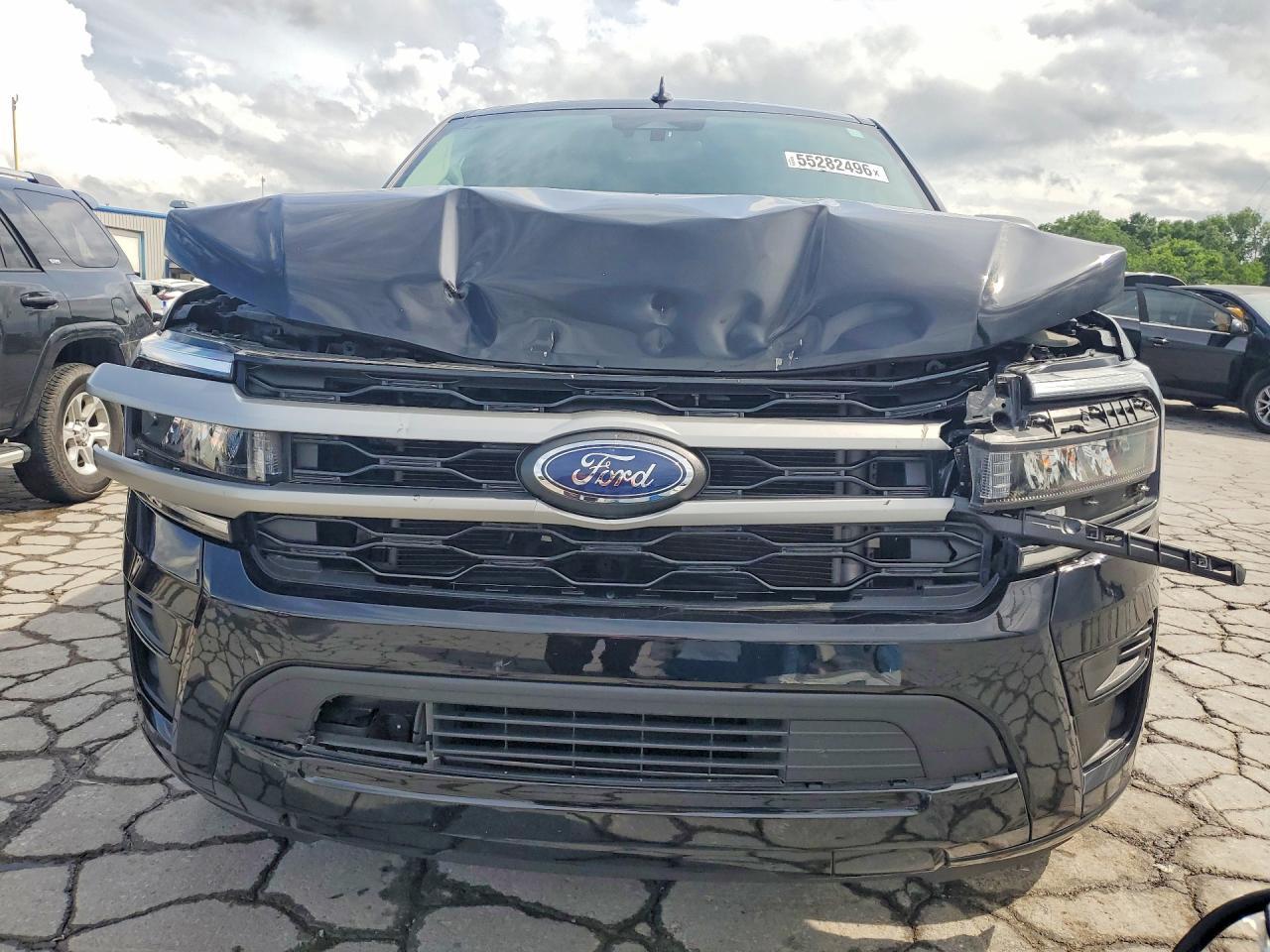 2024 Ford Expedition Max Xlt - Фото 5