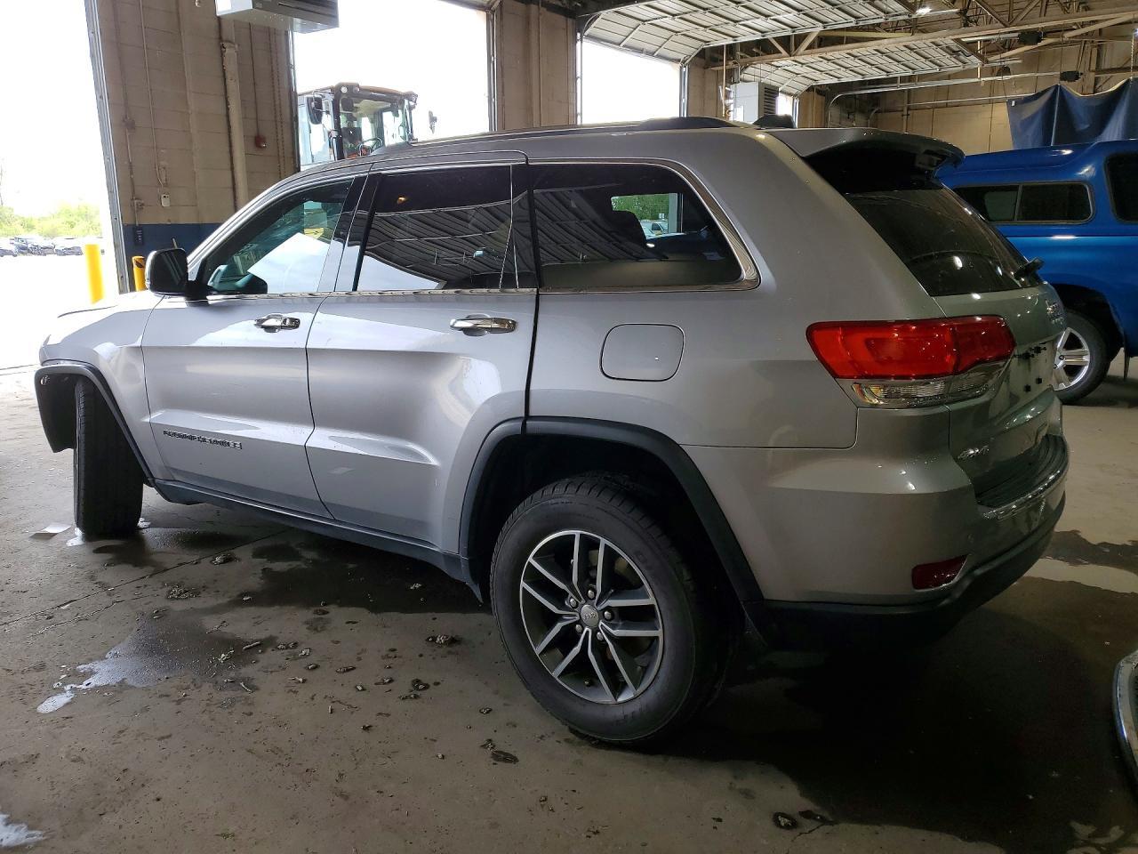 2018 Jeep Grand Cherokee Limited - Image 2