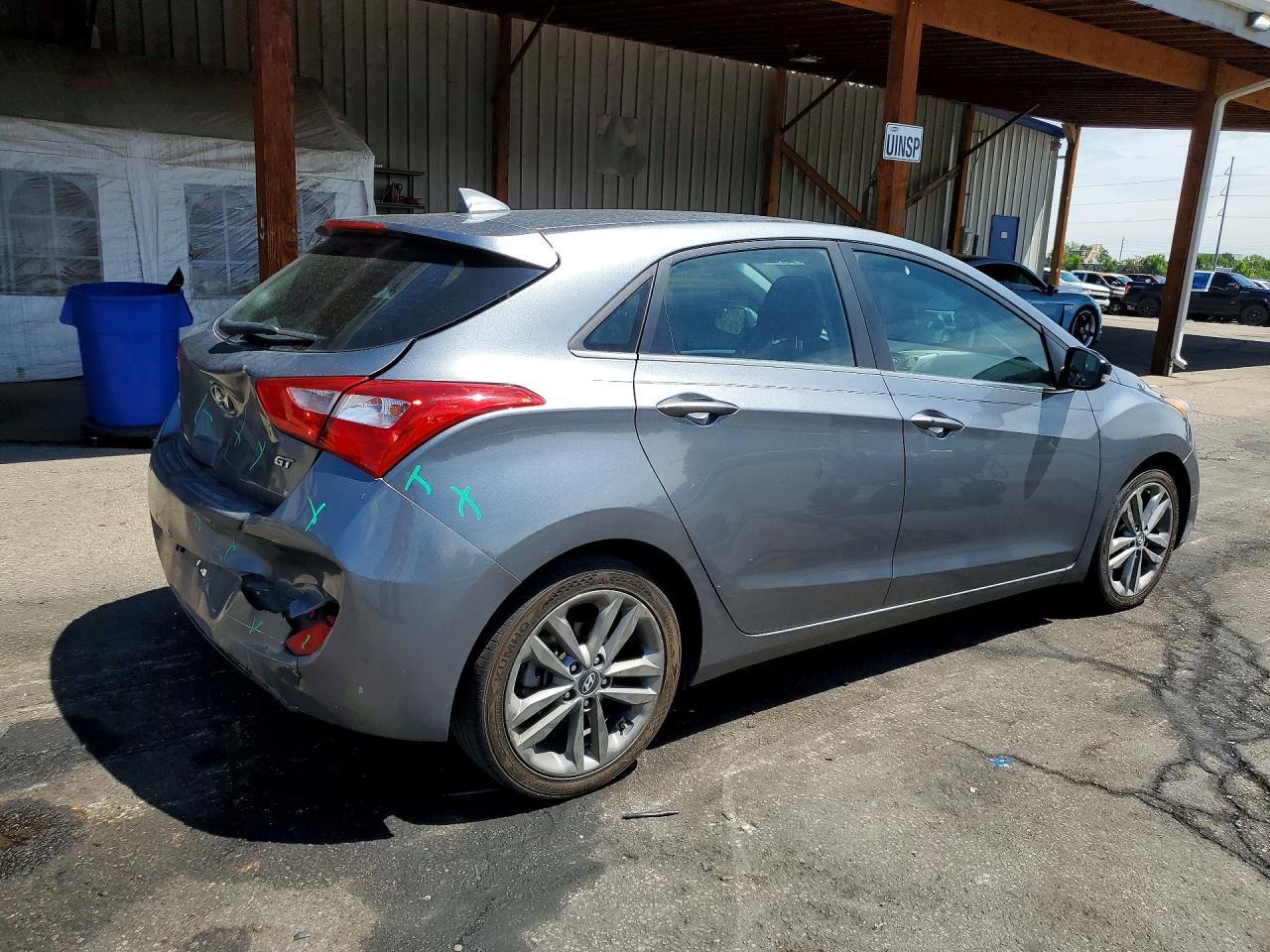 2016 Hyundai Elantra Gt Base - Фото 3