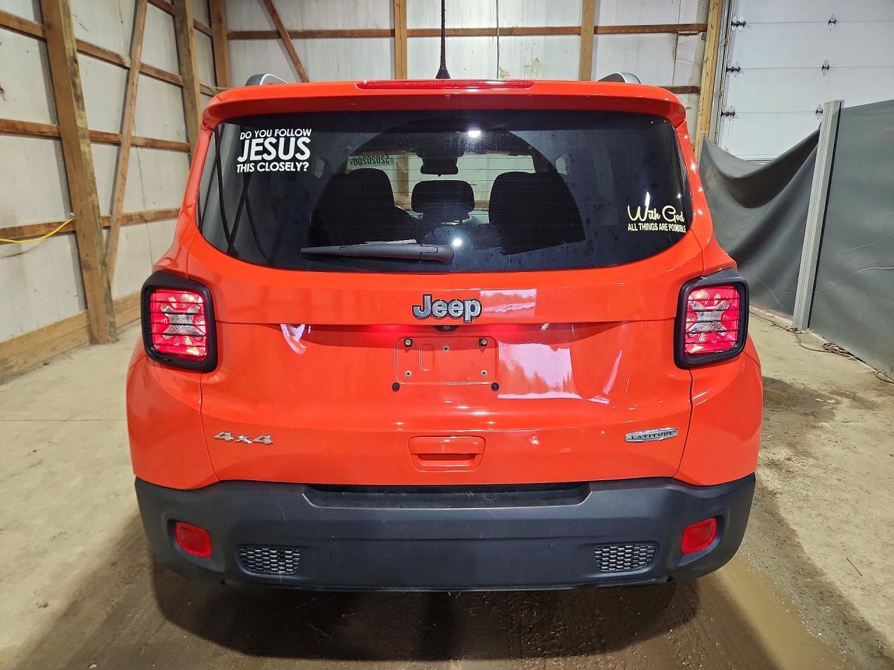 2020 Jeep Renegade Latitude - Image 6