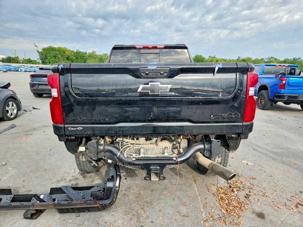 2024 Chevrolet Silverado K3500 High Country - Фото 6