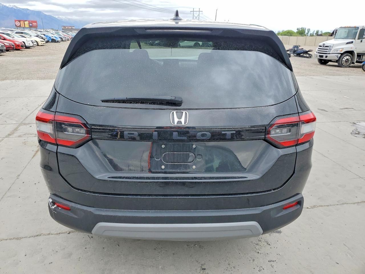 2023 Honda Pilot Lx - Фото 6