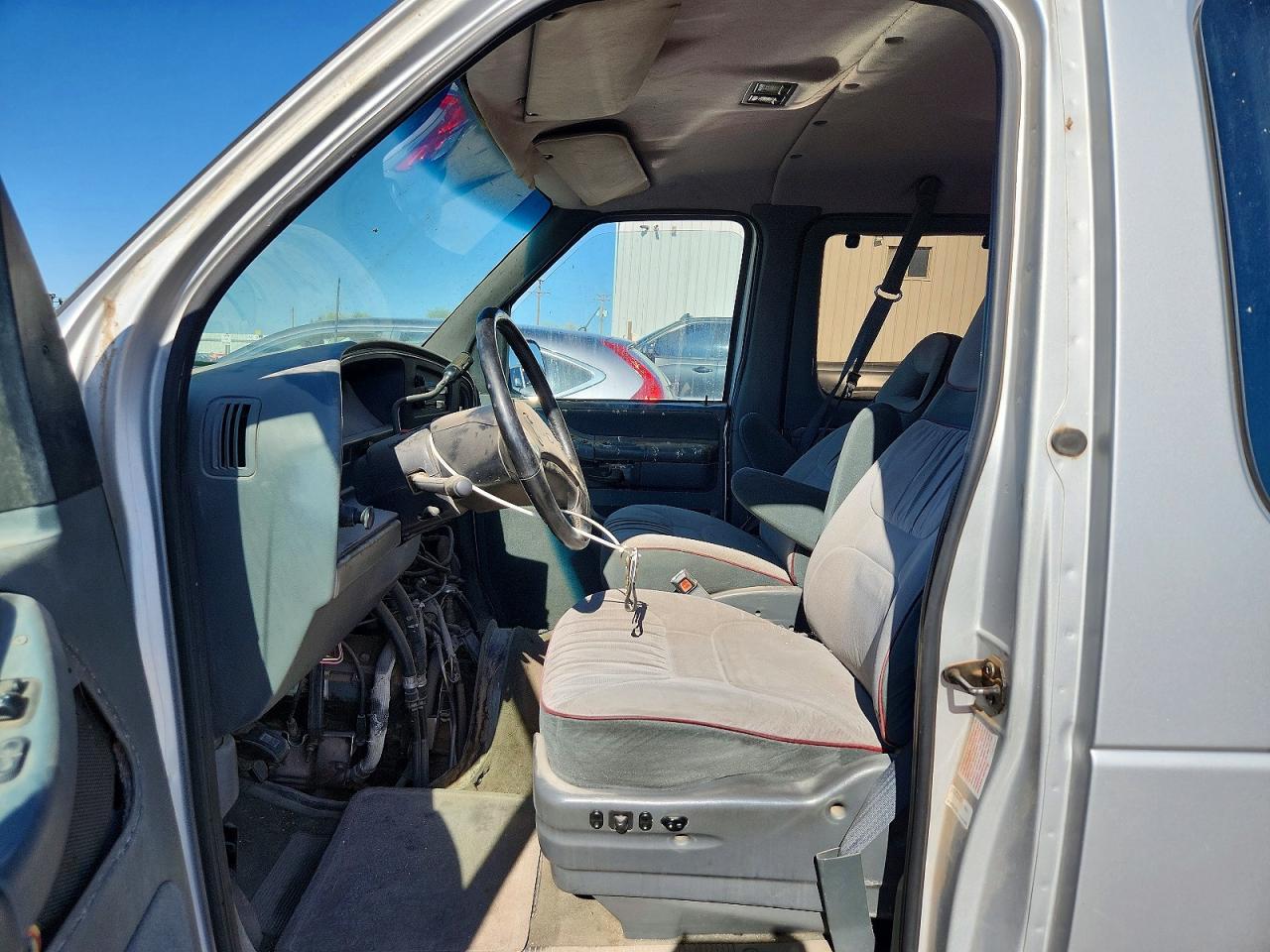 1994 Ford Econoline E350 - Фото 7