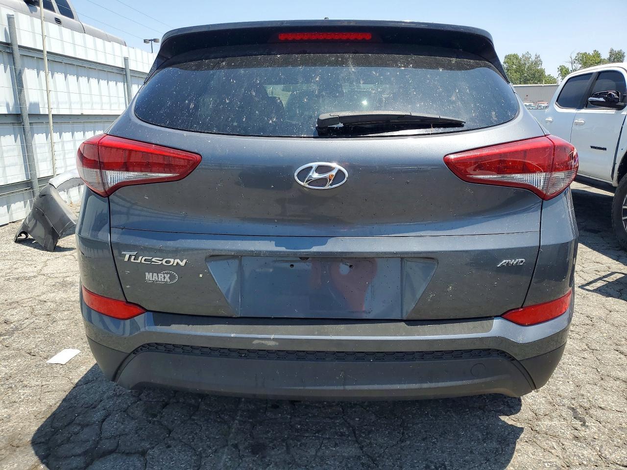 2016 Hyundai Tucson Se - Image 6