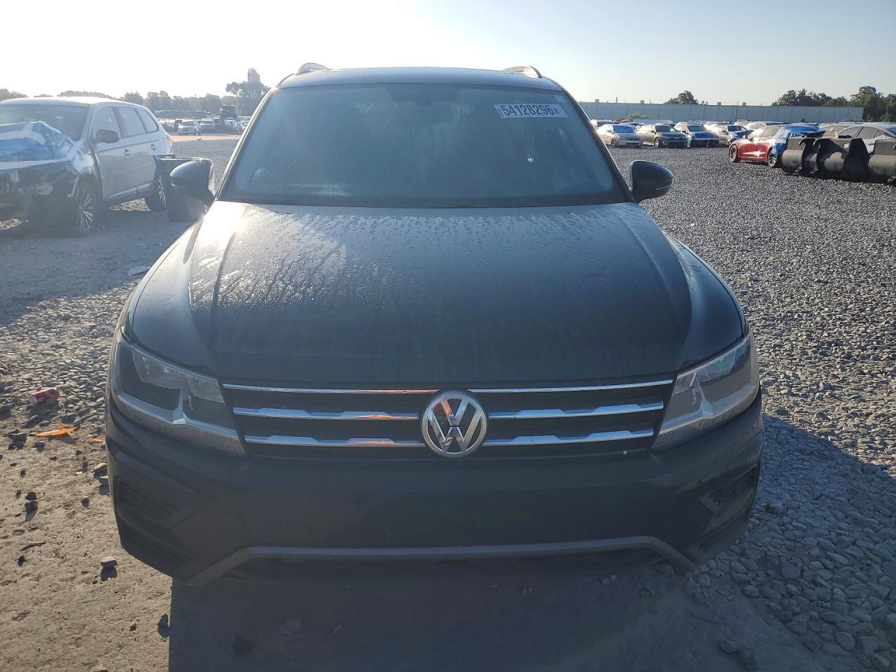 2019 Volkswagen Tiguan Se - Фото 5