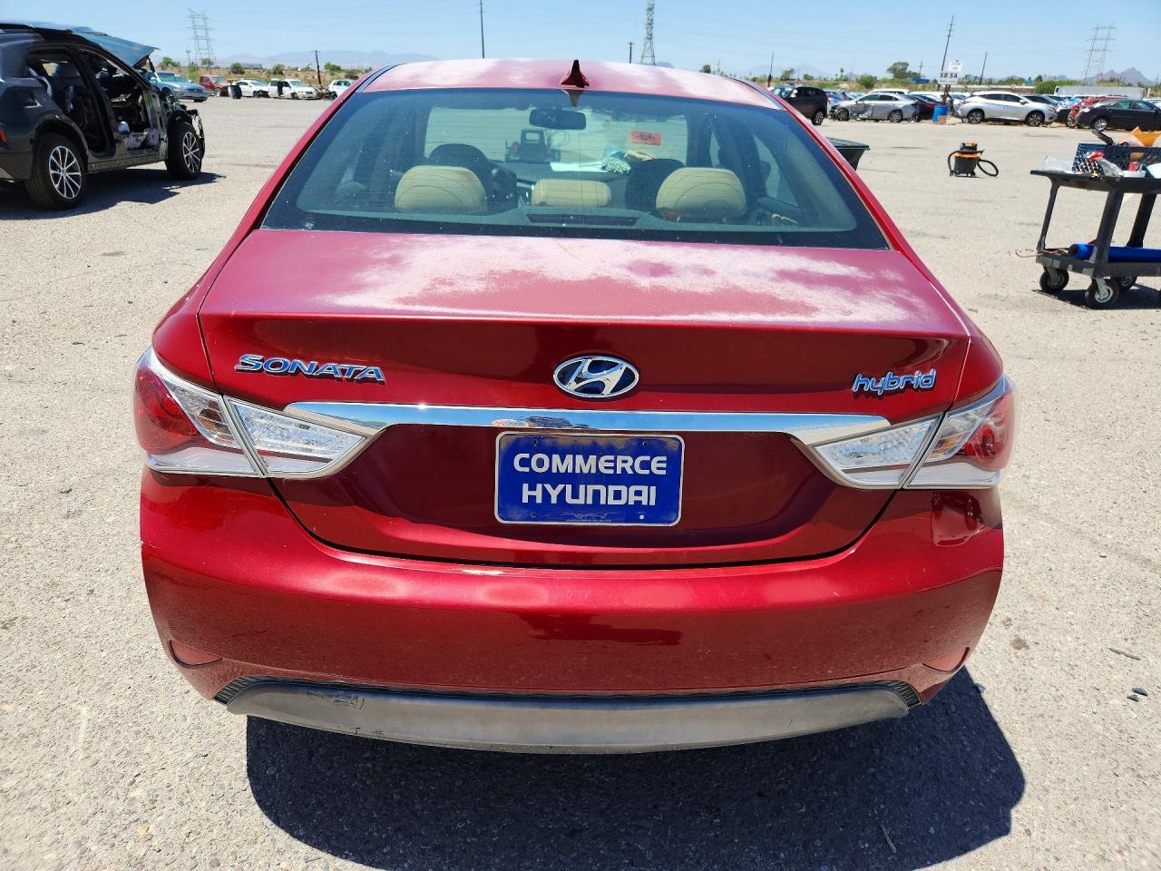 2012 Hyundai Sonata Hybrid - Image 6