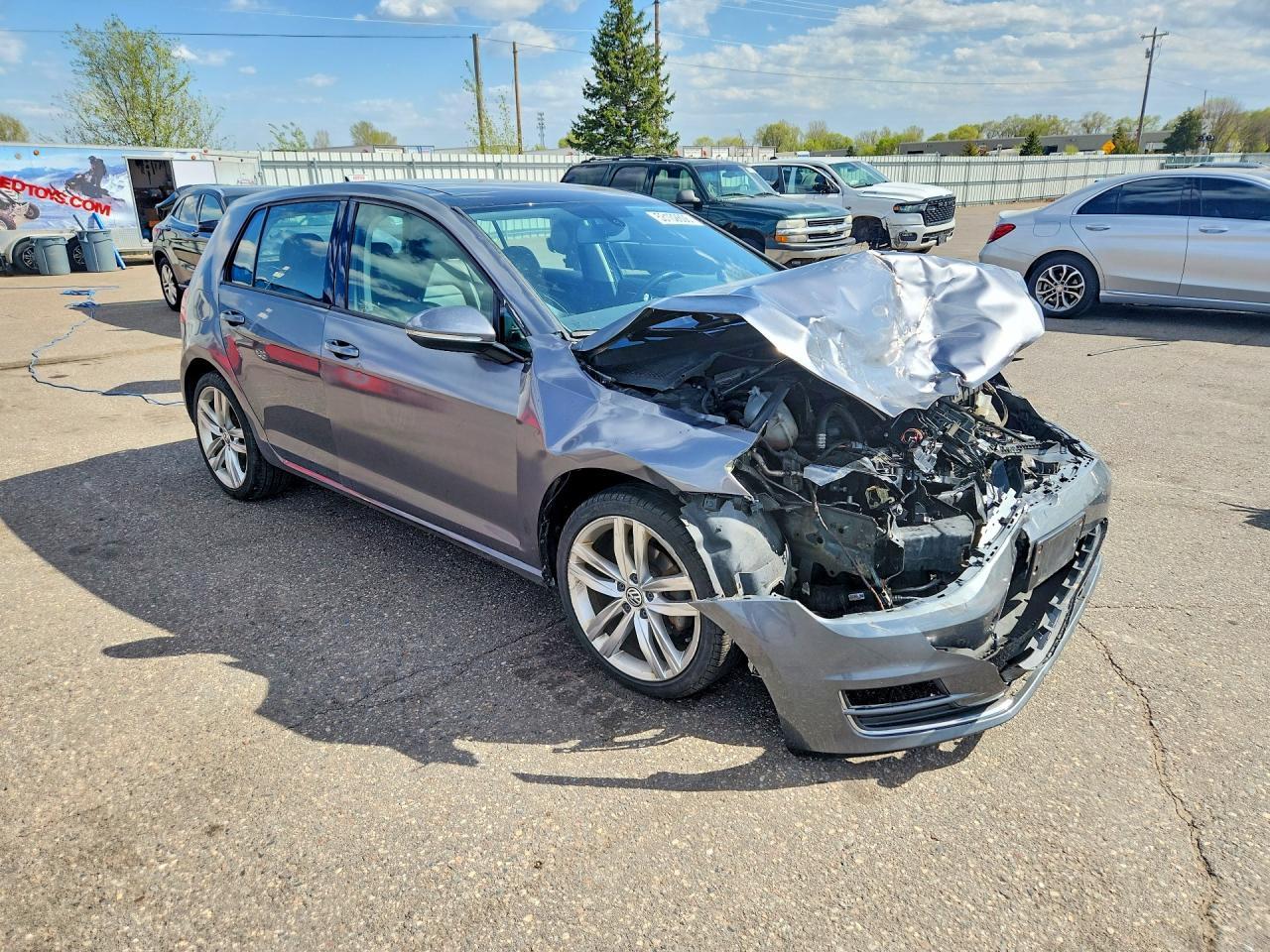 2015 Volkswagen Golf - Фото 4