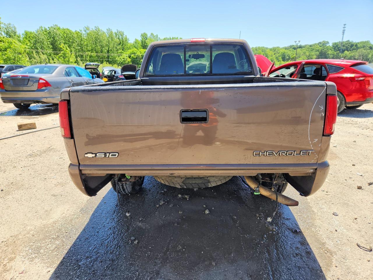 1999 Chevrolet S Truck S10 - Фото 6