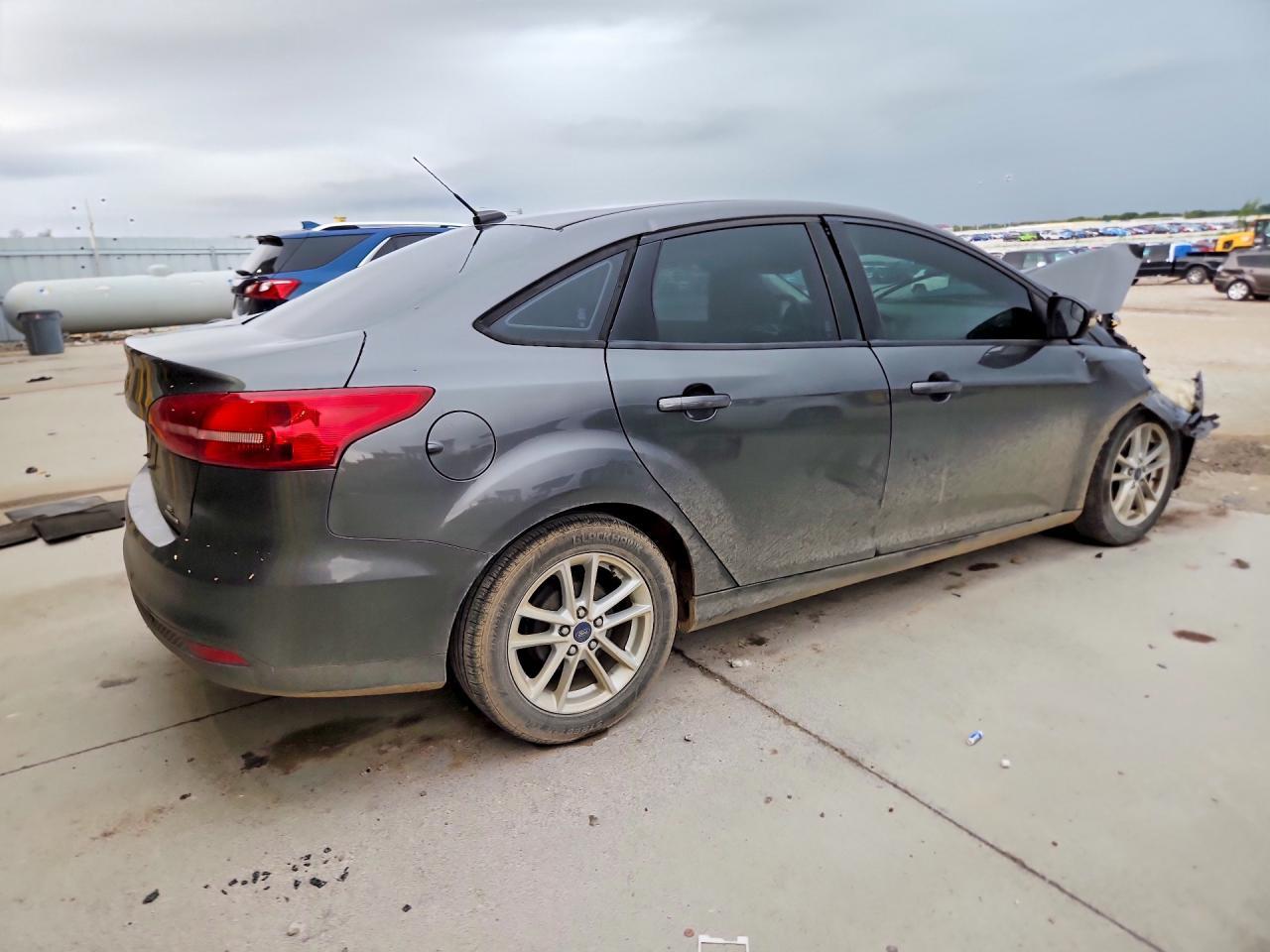 2016 Ford Focus - Фото 3