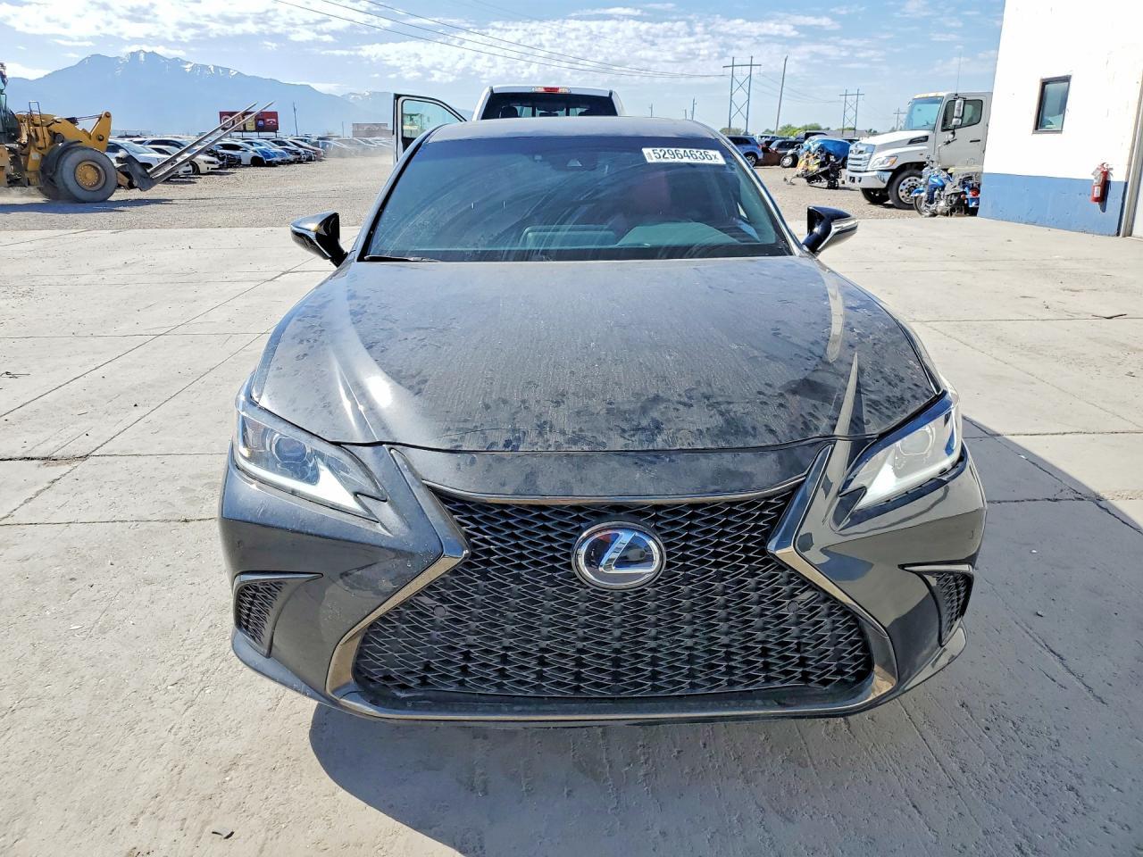 2022 Lexus Es 250 F Sport - Фото 5
