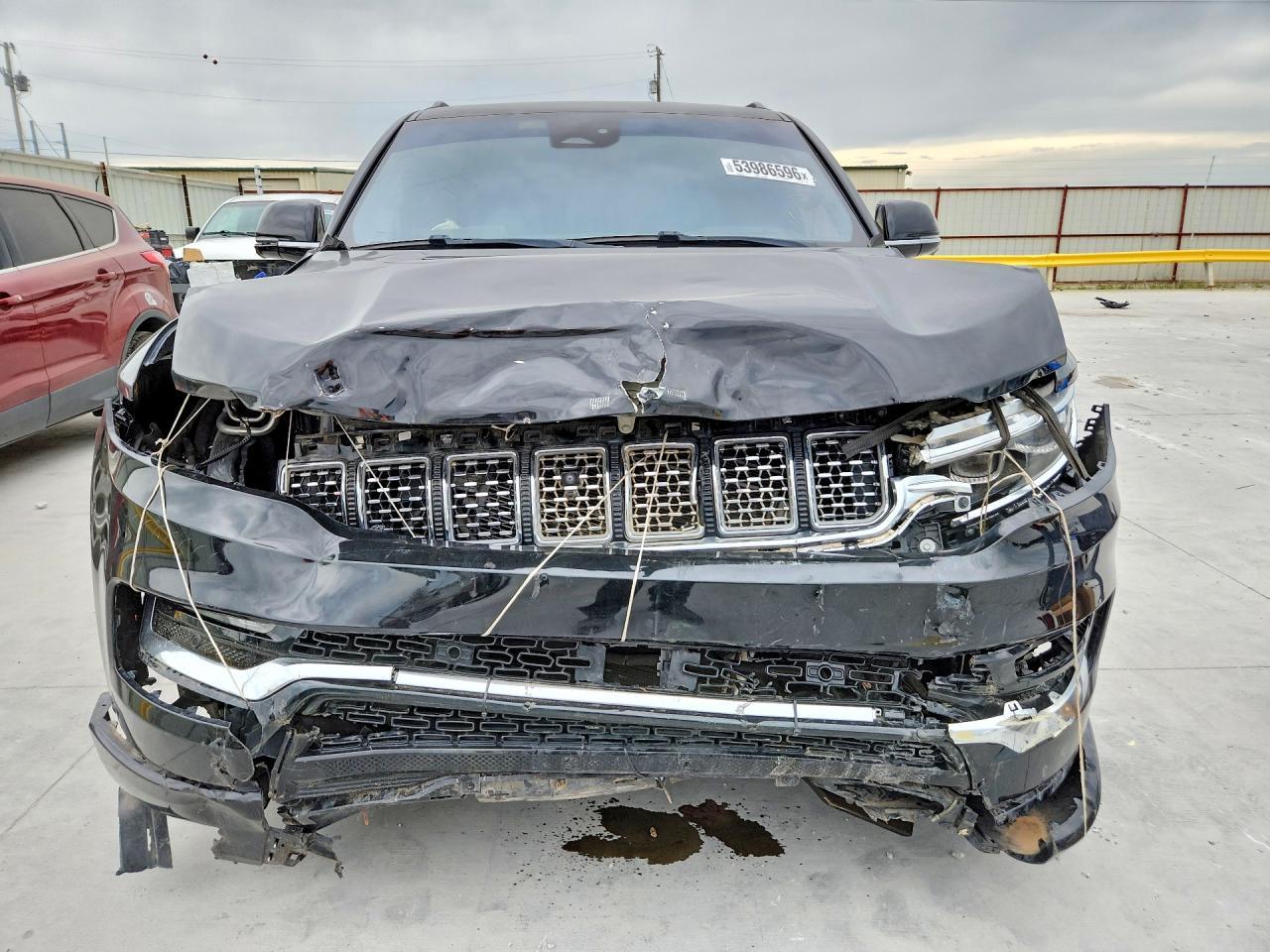 2022 Jeep Grand Wagoneer Series Iii - Image 5