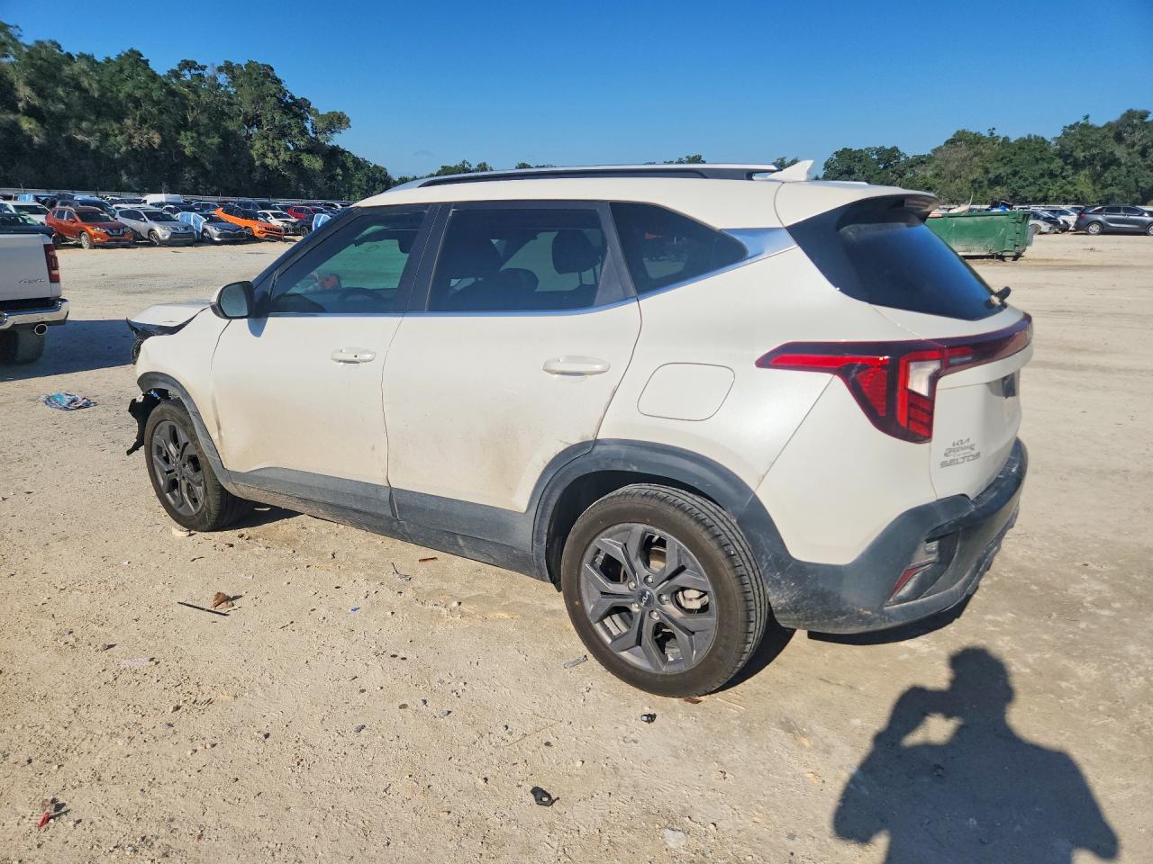 2024 Kia Seltos S - Image 2