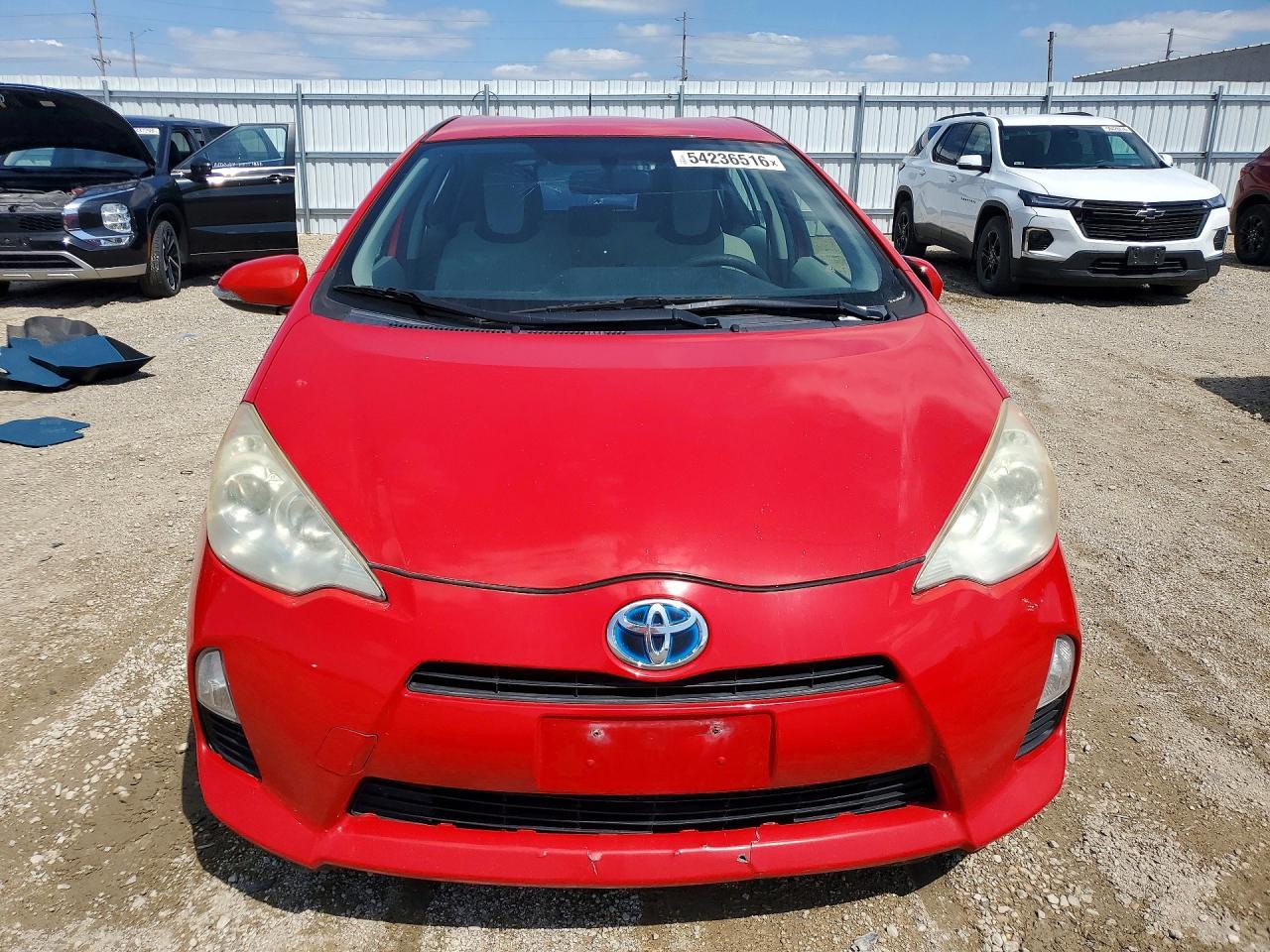2012 Toyota Prius C - Image 5