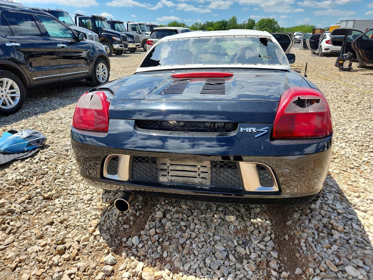 2000 Toyota Mr2 Spyder - Image 6