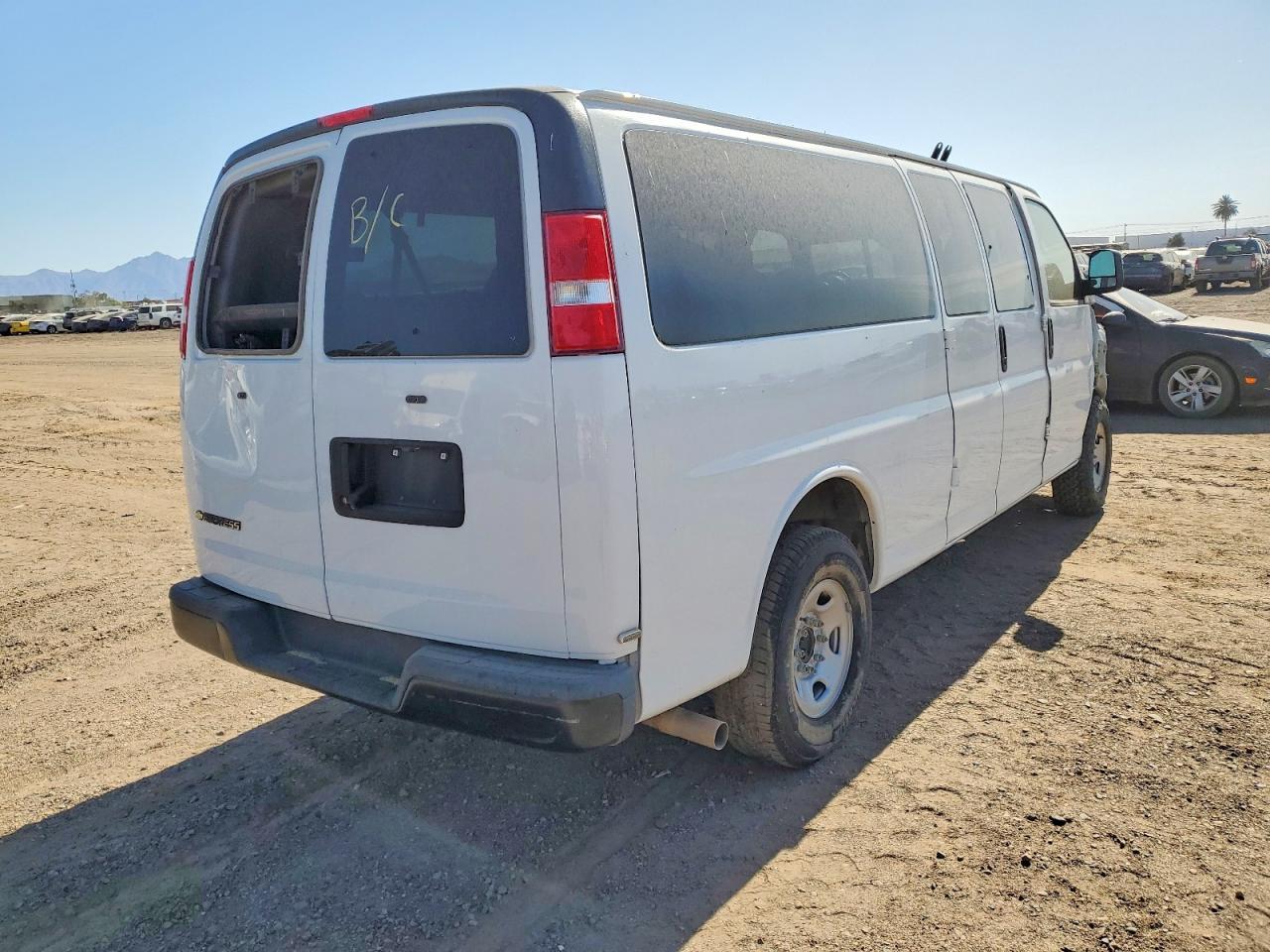 2020 Chevrolet Express G3500 Ls 6.0L V8 Passenger - Фото 4