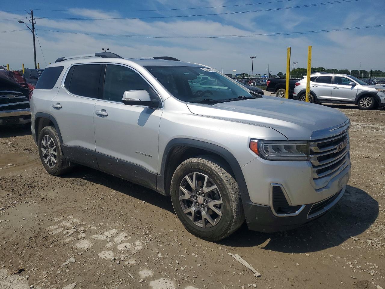 2020 GMC Acadia Slt - Image 4