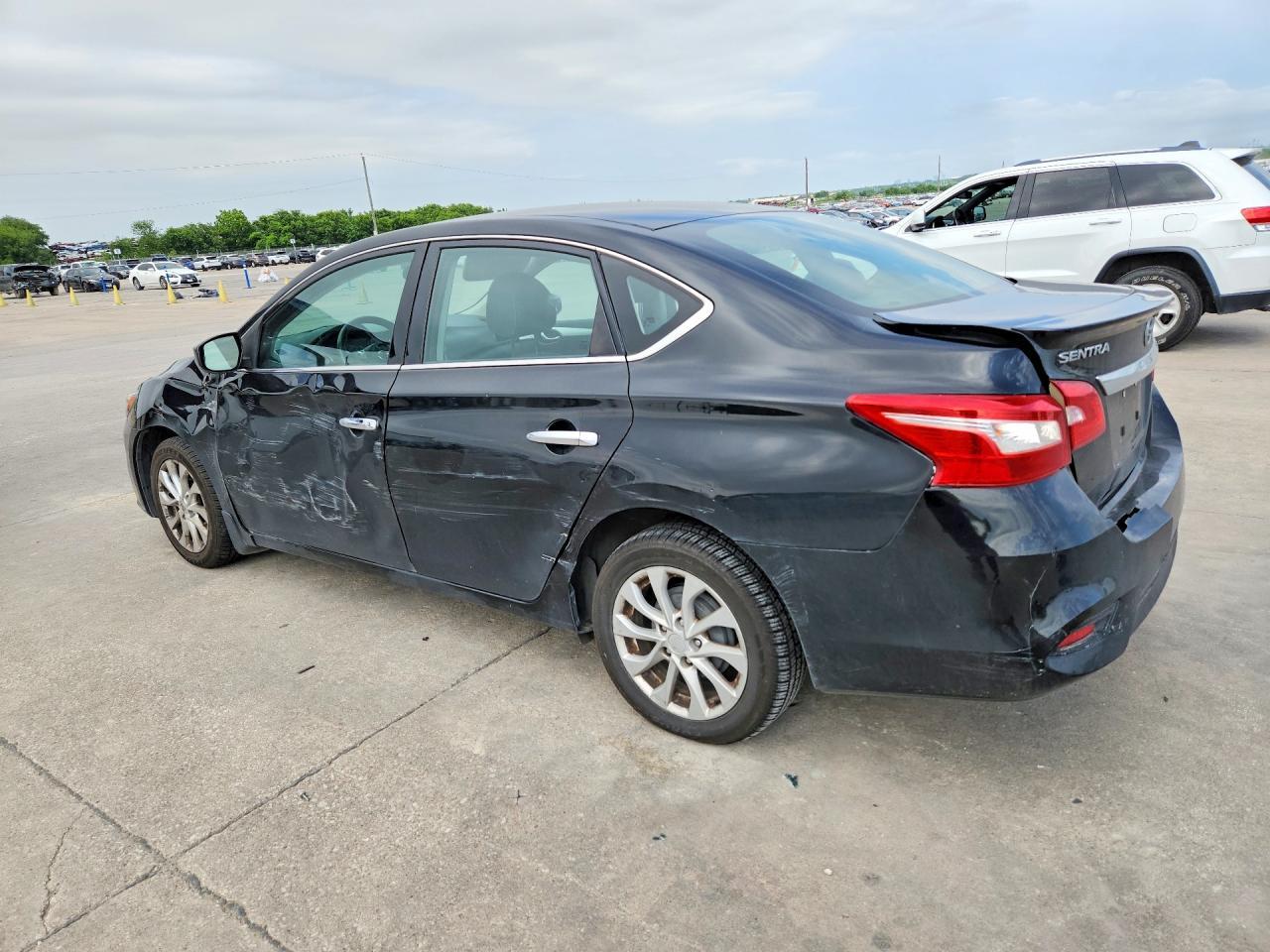 2019 Nissan Sentra S - Фото 2