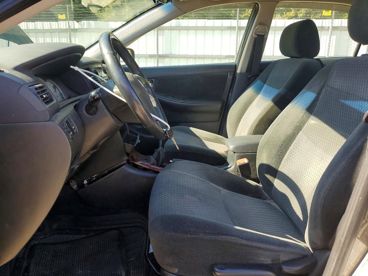 2005 Toyota Corolla S - Image 7