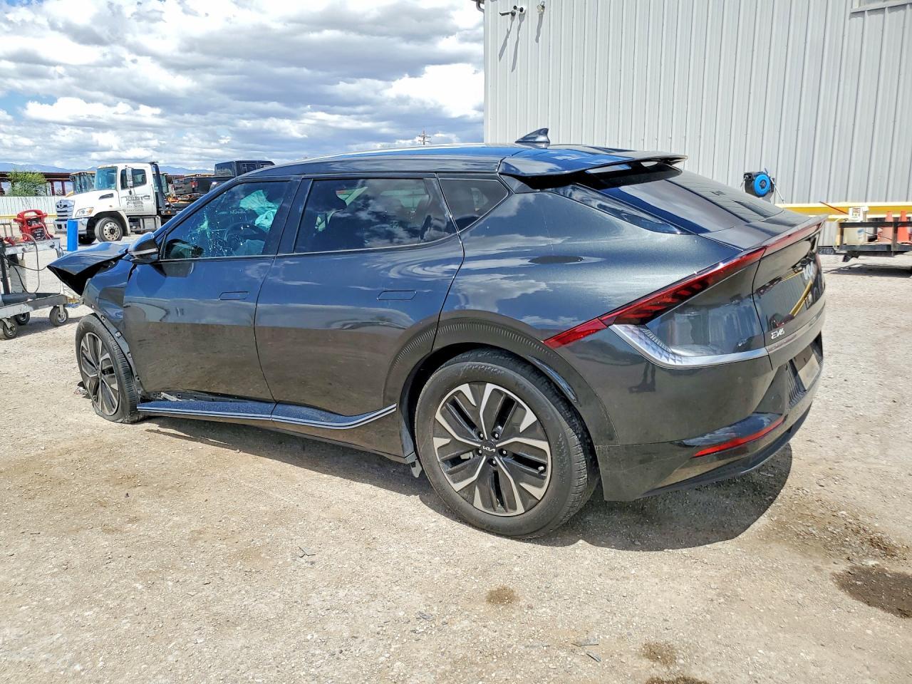 2022 Kia Ev6 Wind - Фото 2