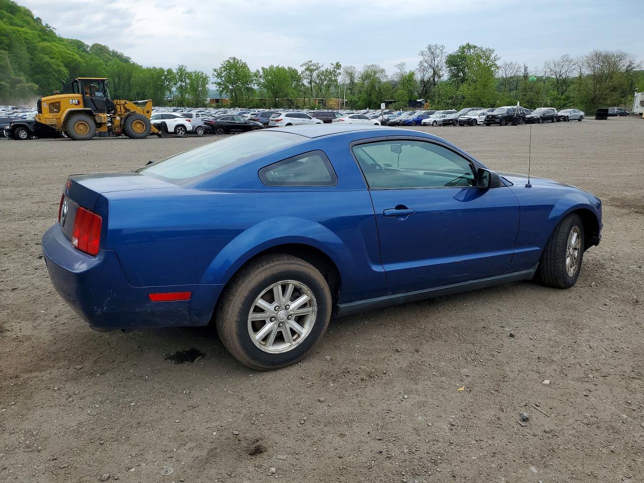 2008 Ford Mustang - Image 3