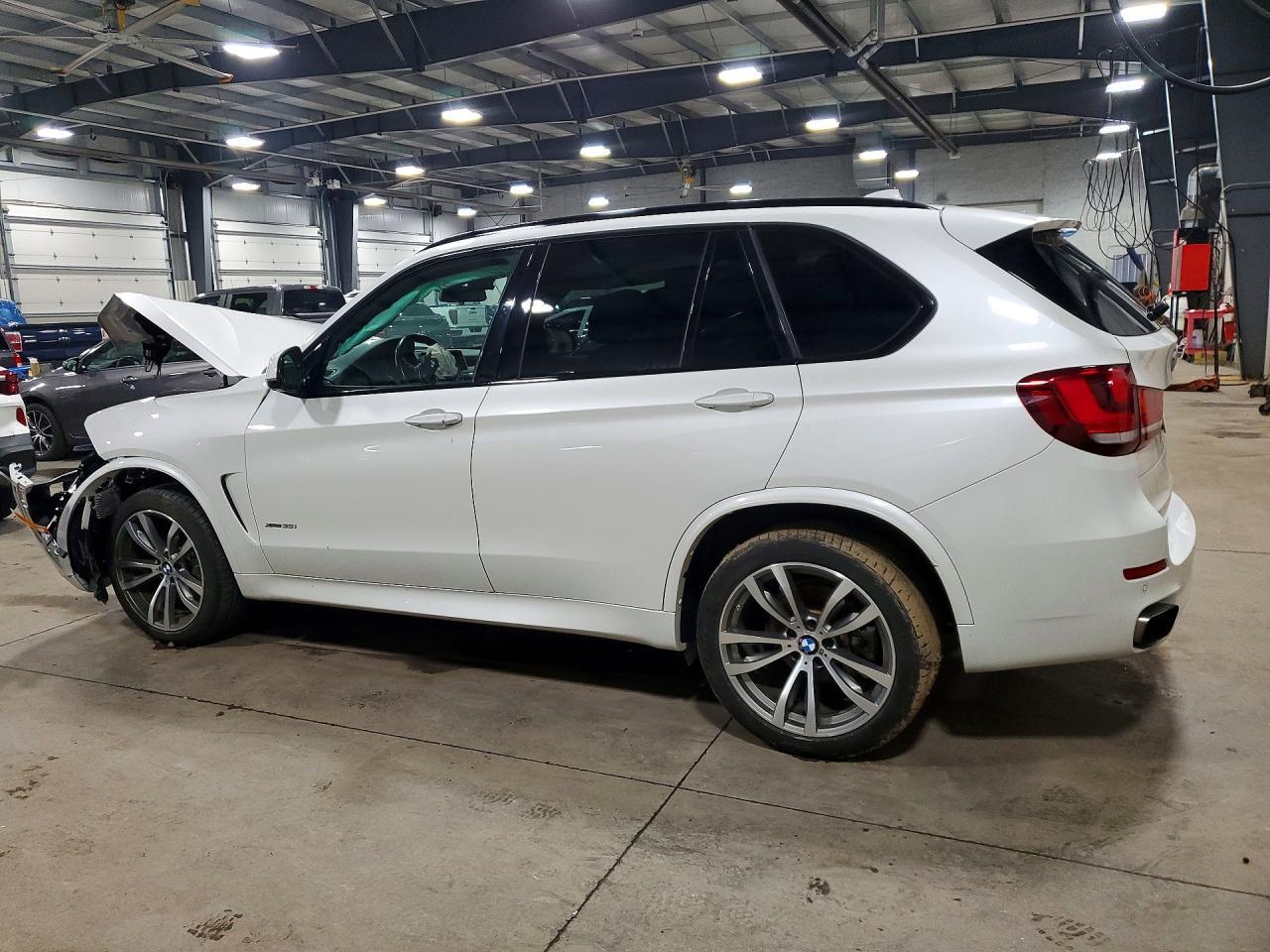 2017 BMW X5 xDrive35I - Image 2