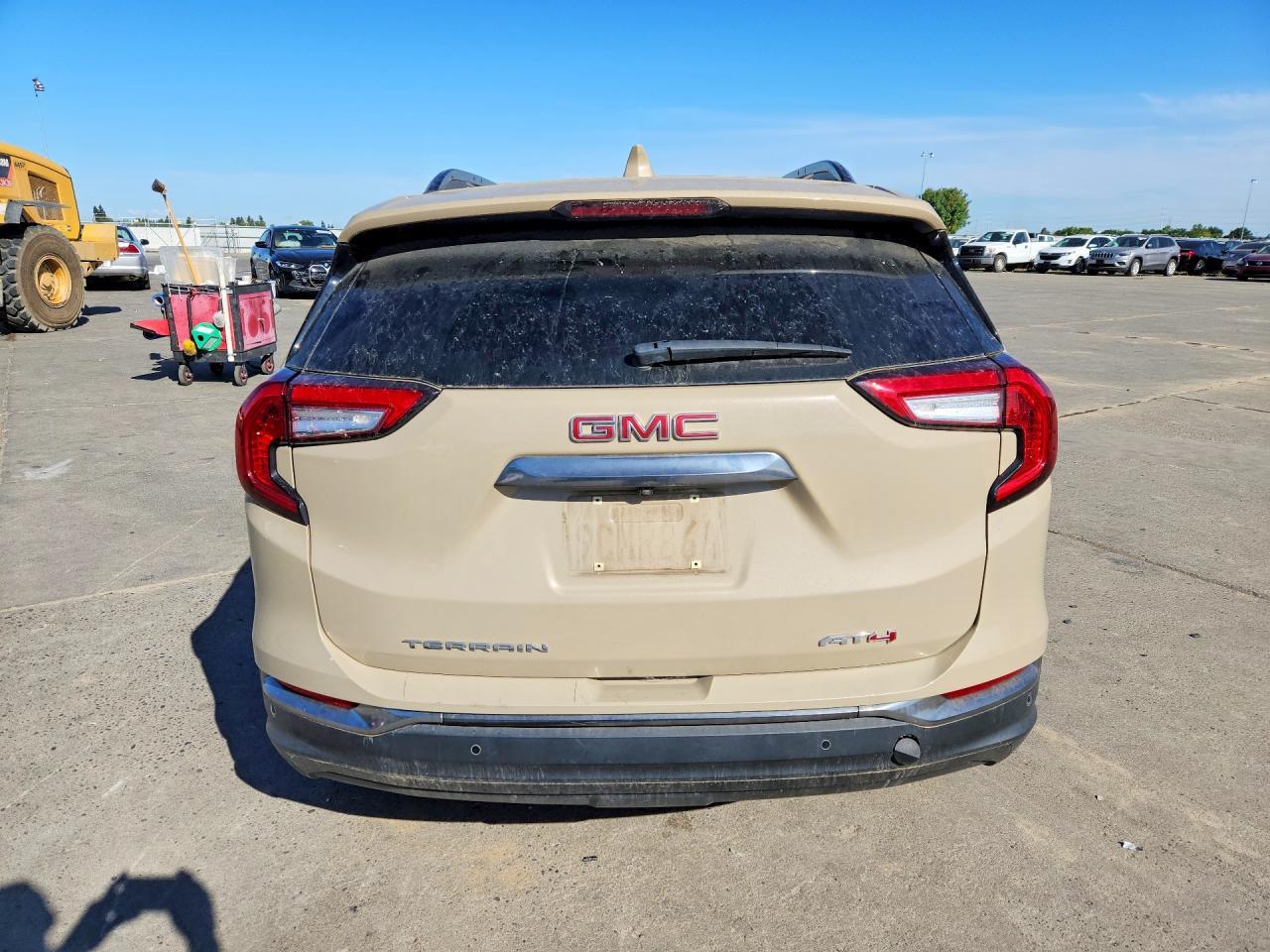 2022 GMC Terrain At4 - Фото 6