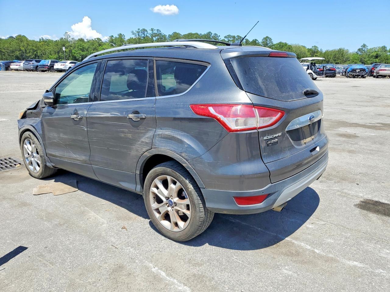 2016 Ford Escape Titanium - Фото 2