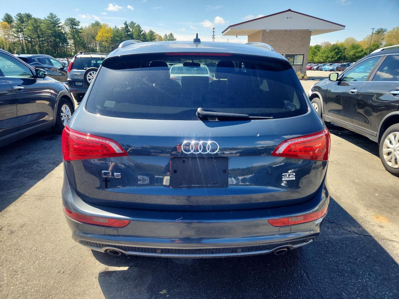 2011 Audi Q5 Premium Plus - Фото 6