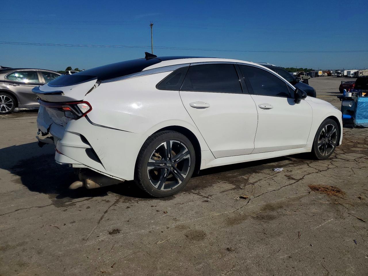 2021 Kia K5 Gt Line - Image 3