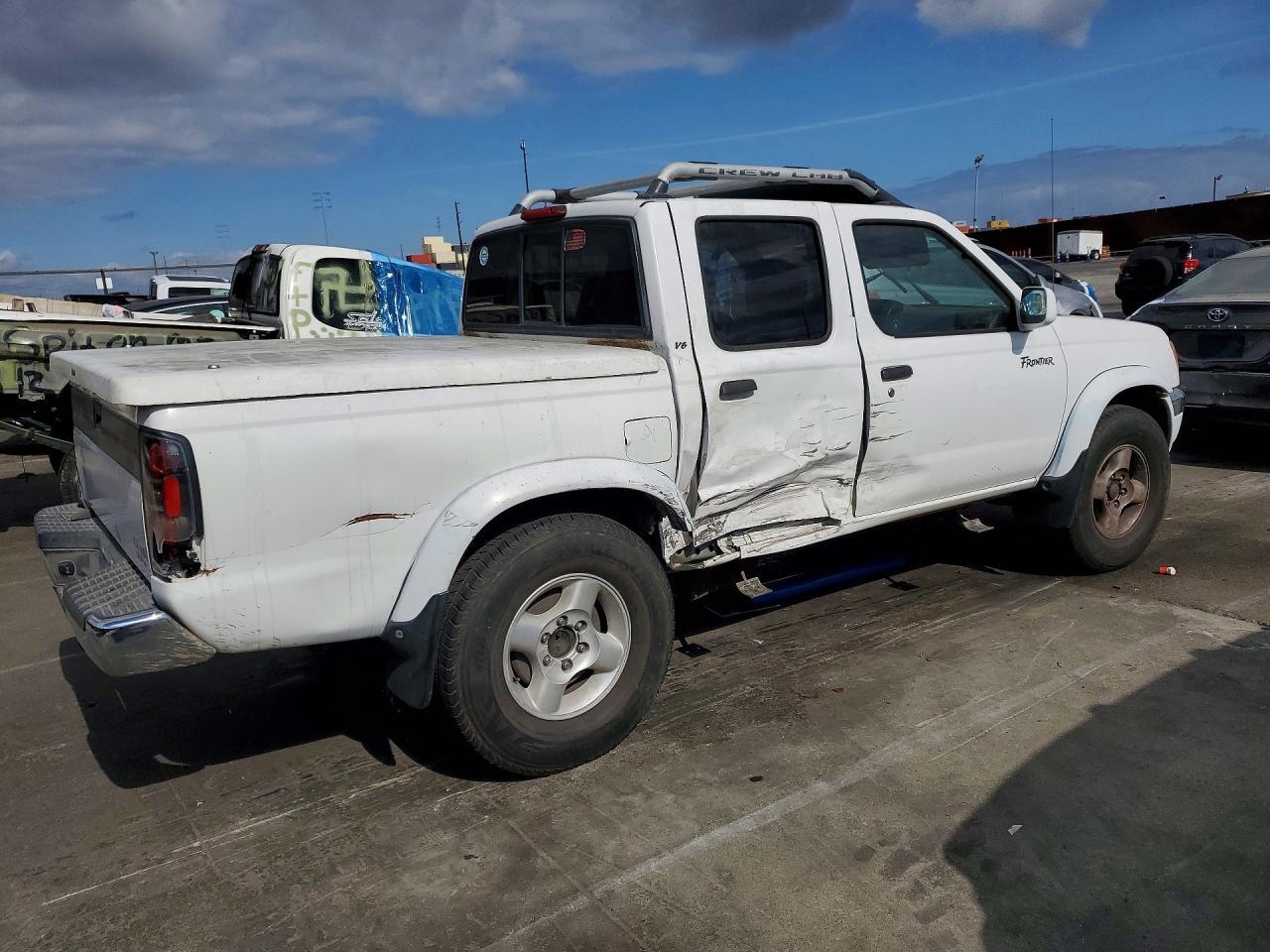 2000 Nissan Frontier - Image 3
