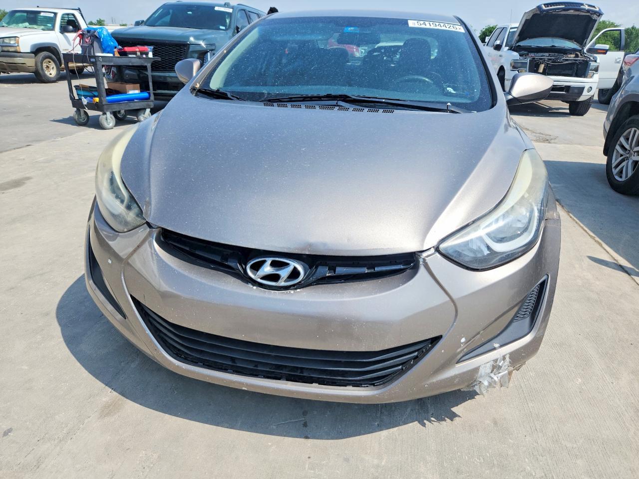 2016 Hyundai Elantra Se - Фото 5