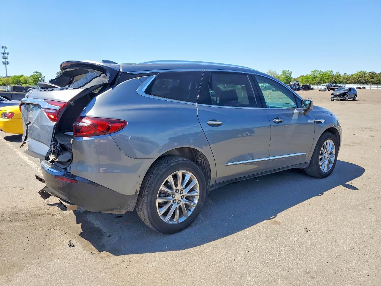 2021 Buick Enclave Essence - Фото 3