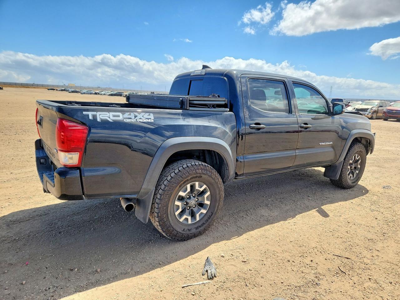 2017 Toyota Tacoma Trd Off-Road - Фото 3