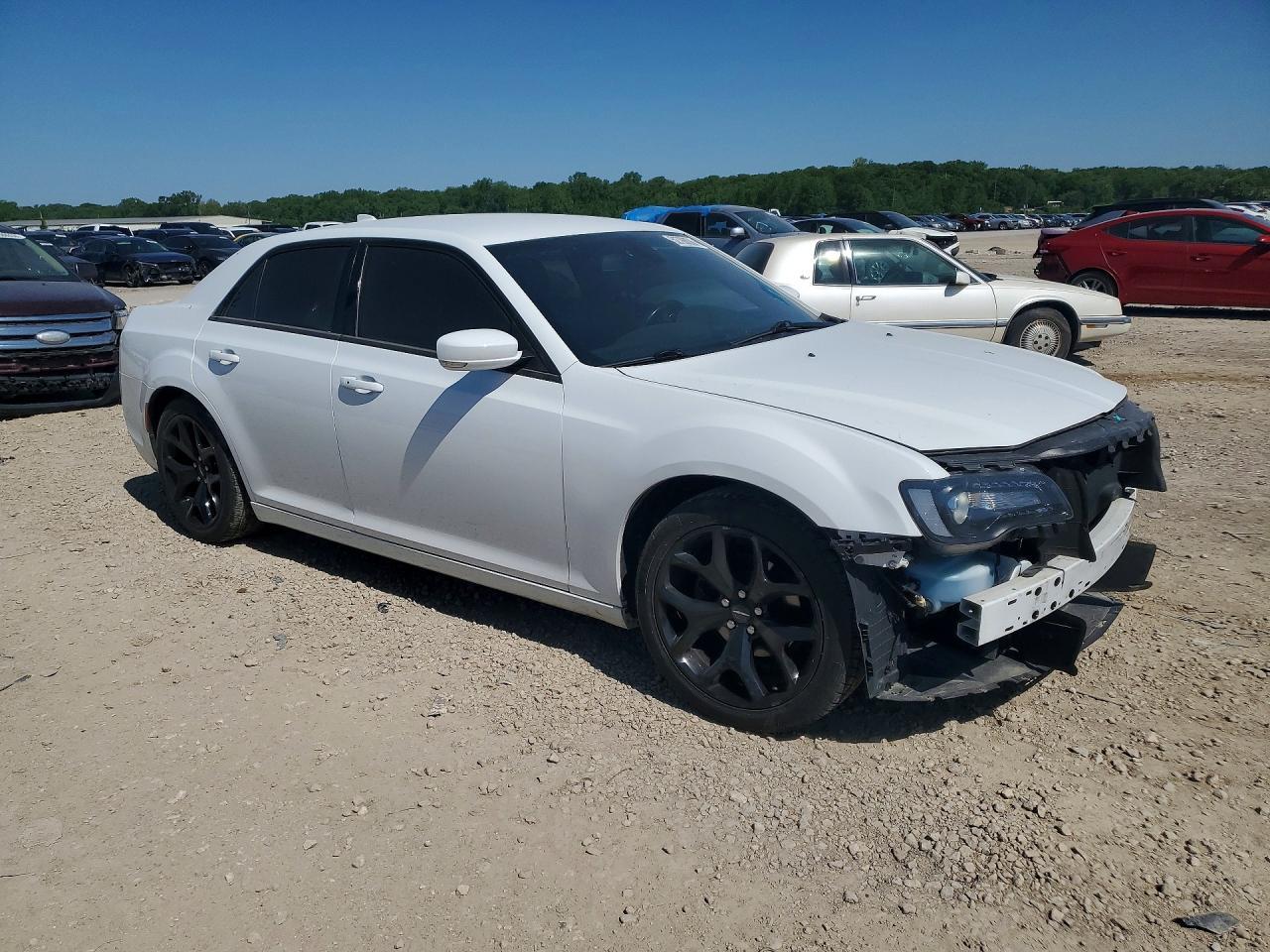 2021 Chrysler 300 S - Image 4