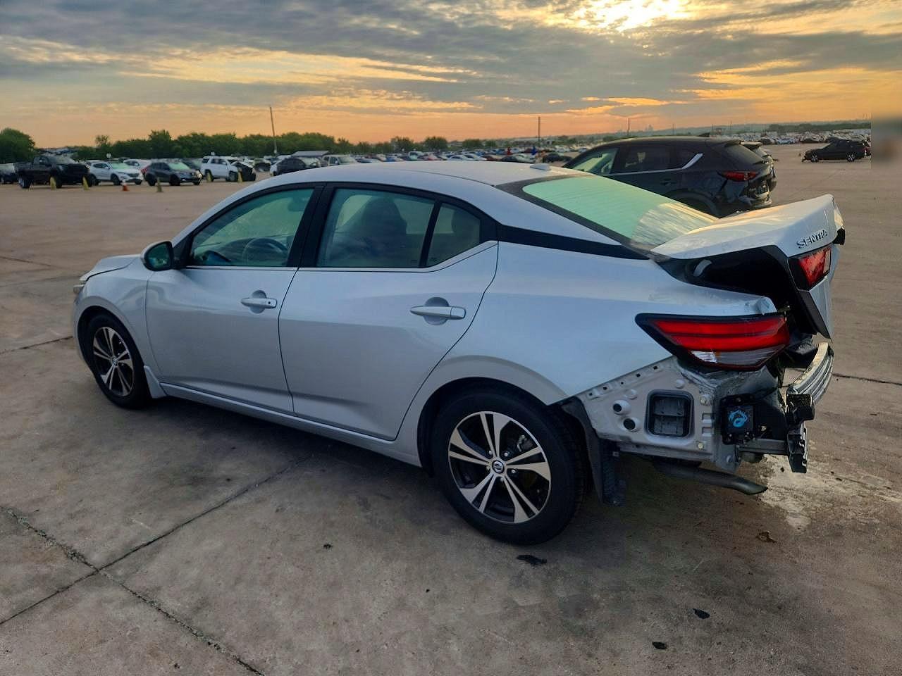 2022 Nissan Sentra Sv - Фото 2