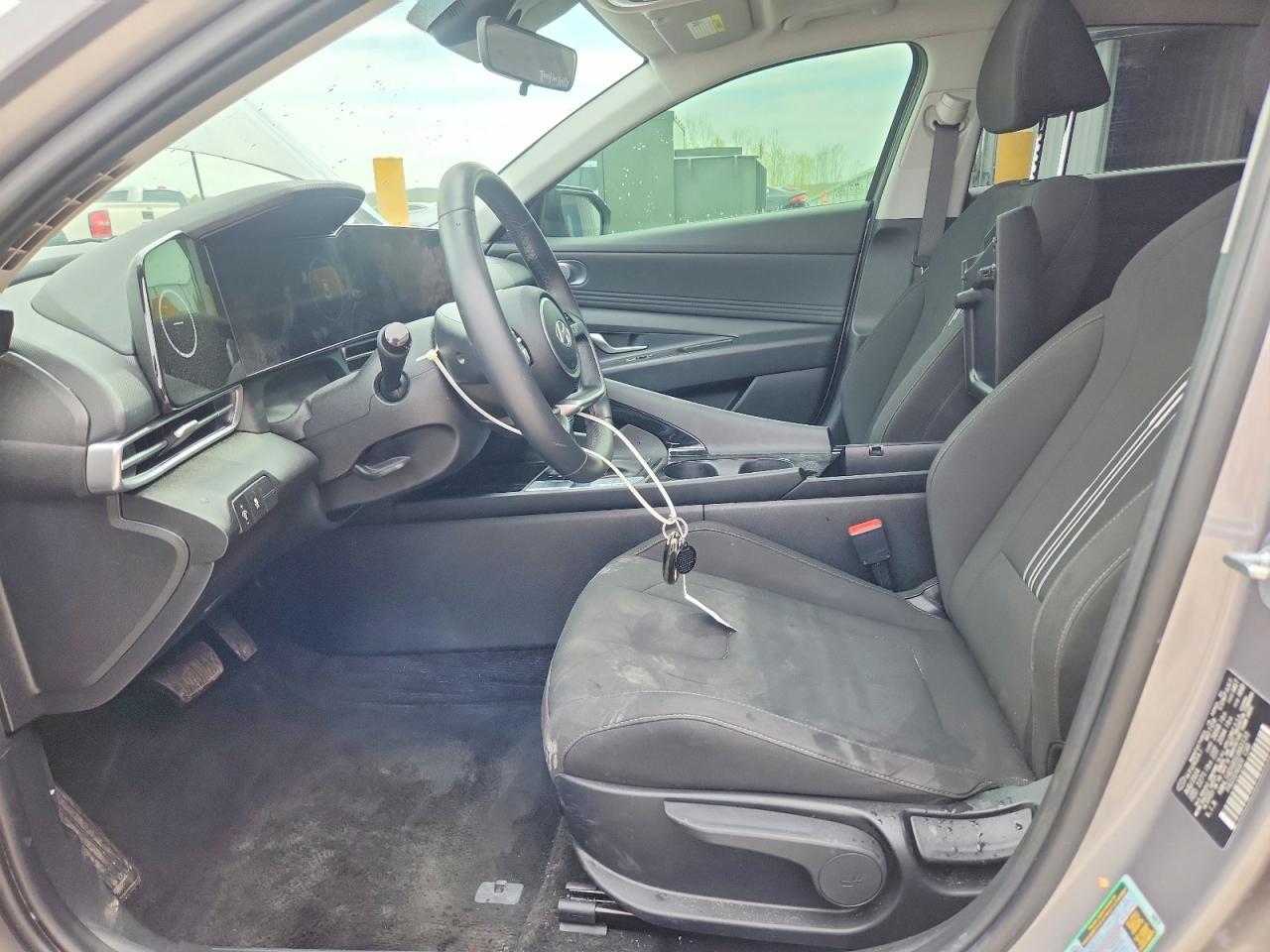 2025 Hyundai Elantra Sel - Фото 7