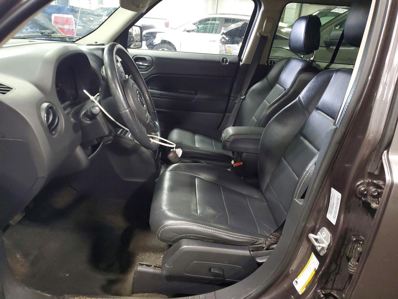 2015 Jeep Patriot Latitude - Фото 7