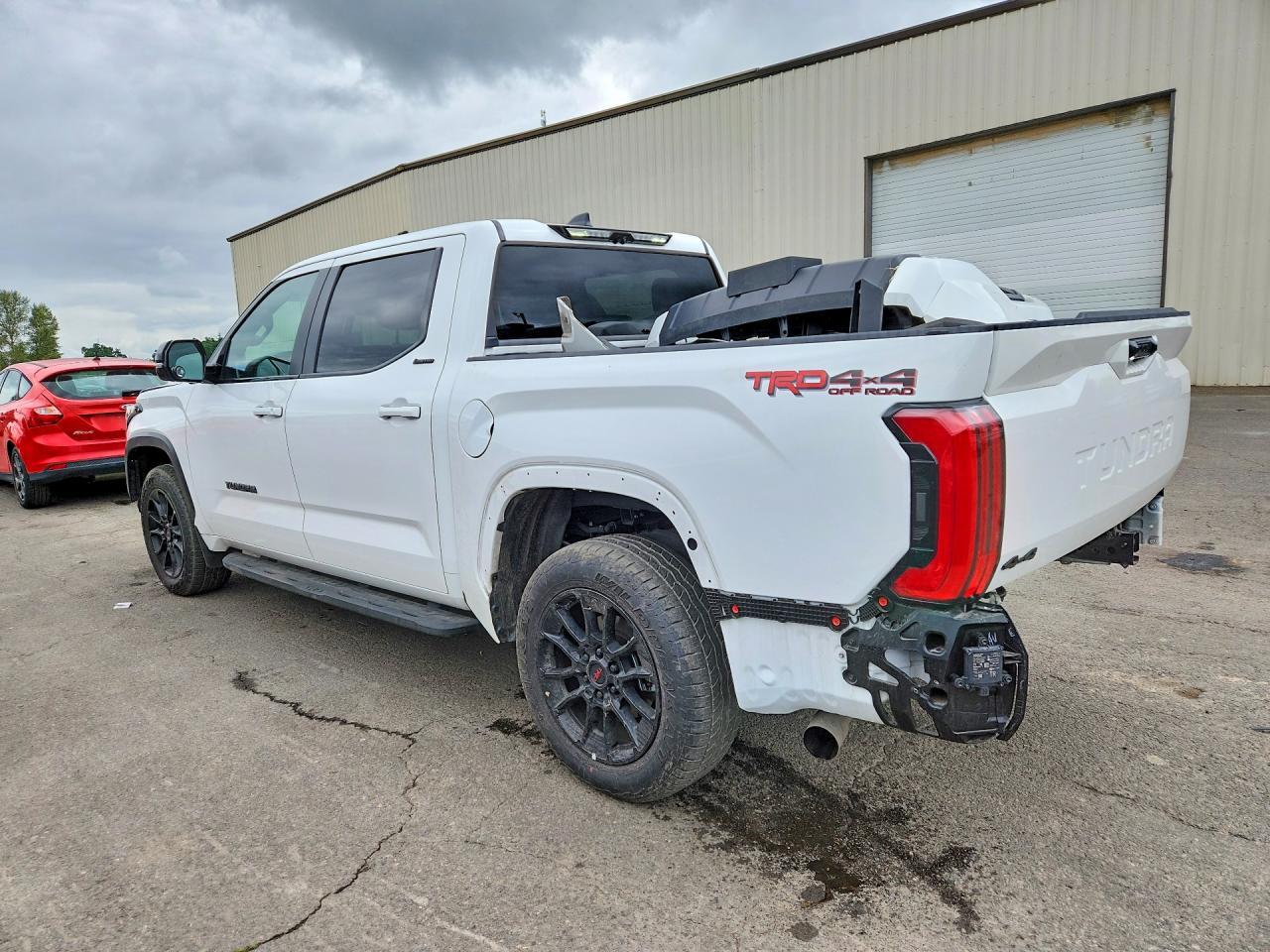 2025 Toyota Tundra Limited - Фото 2
