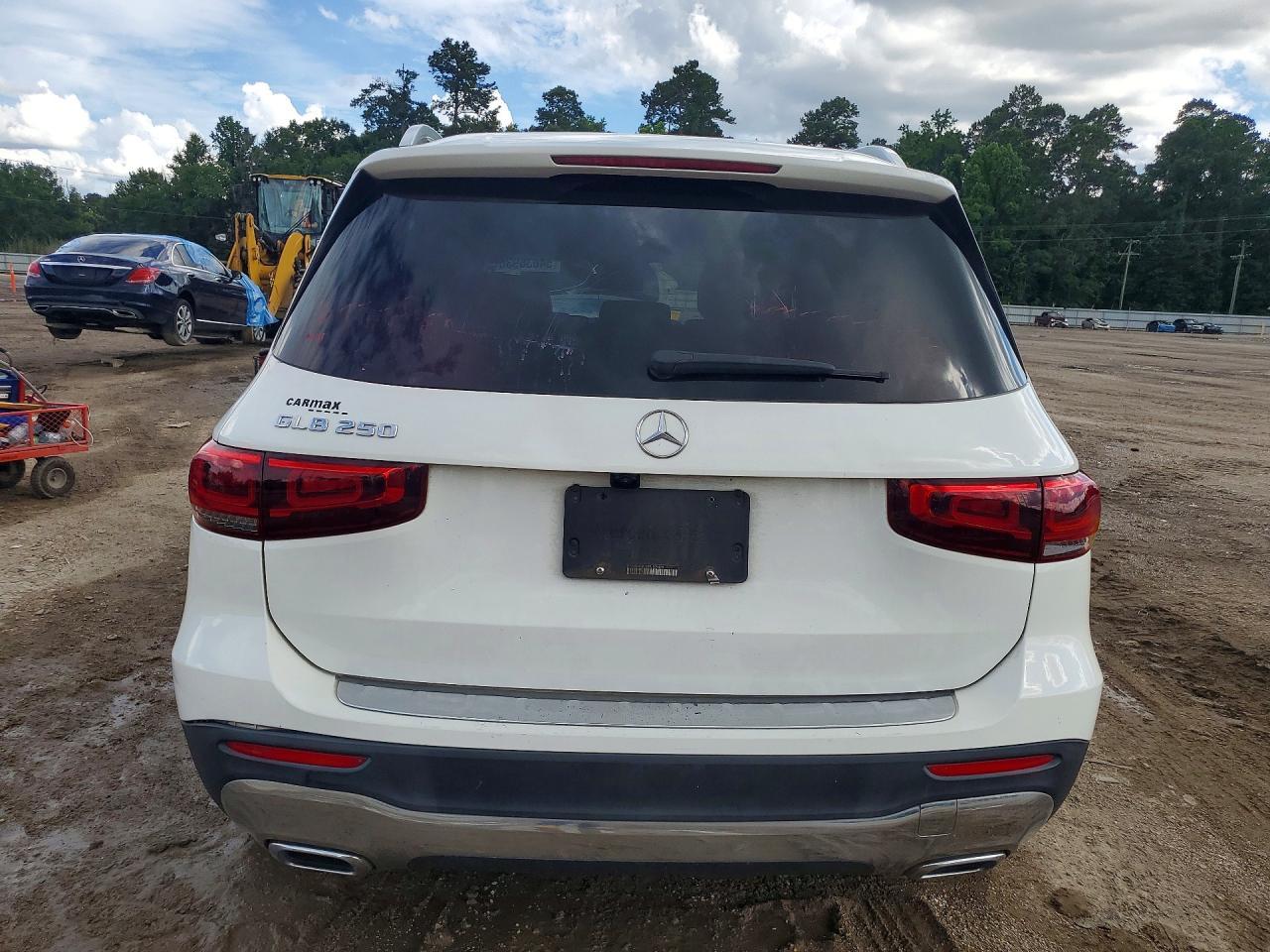 2021 Mercedes-Benz Glb 250 - Image 6