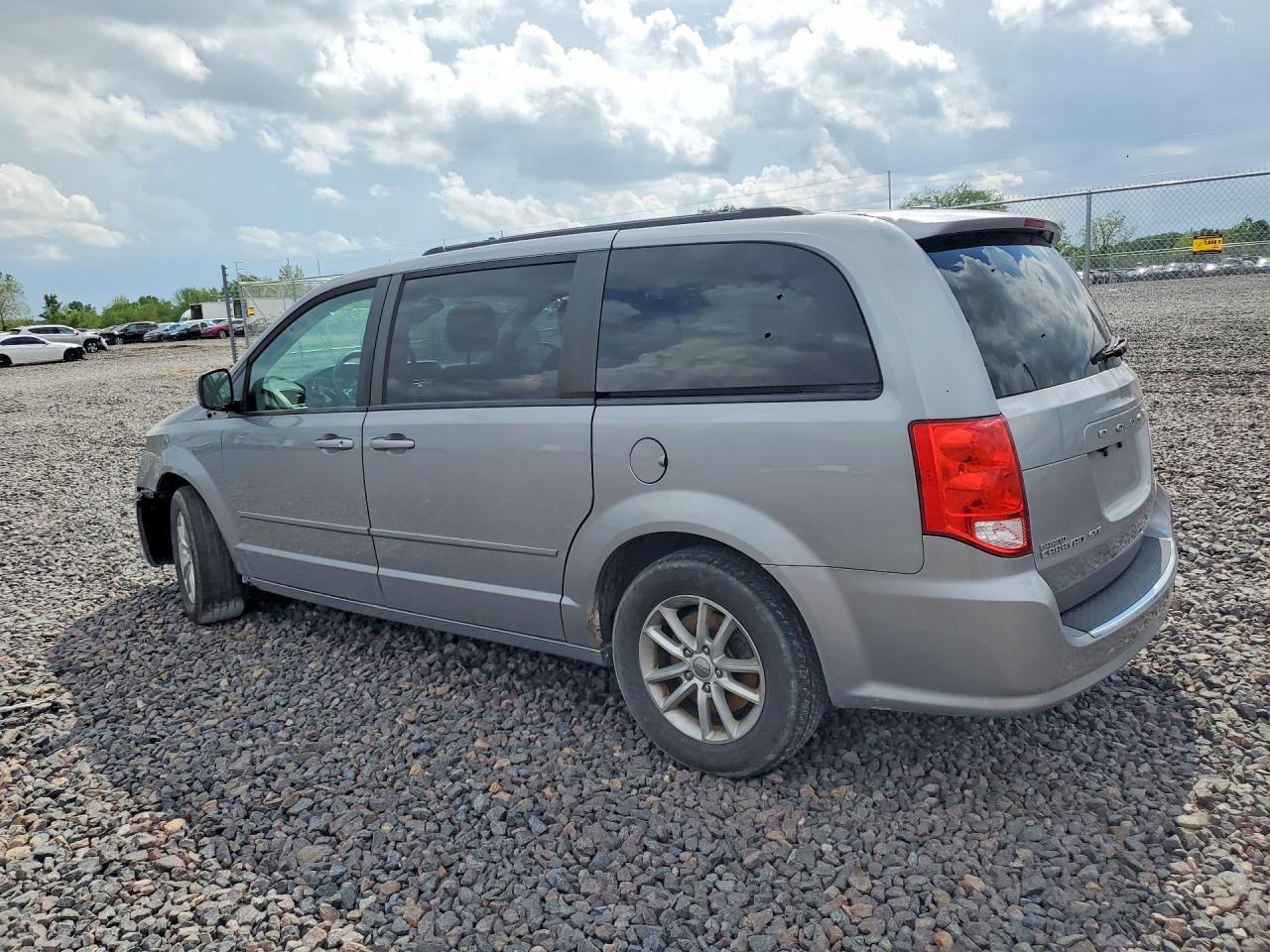 2015 Dodge Grand Caravan Sxt - Фото 2